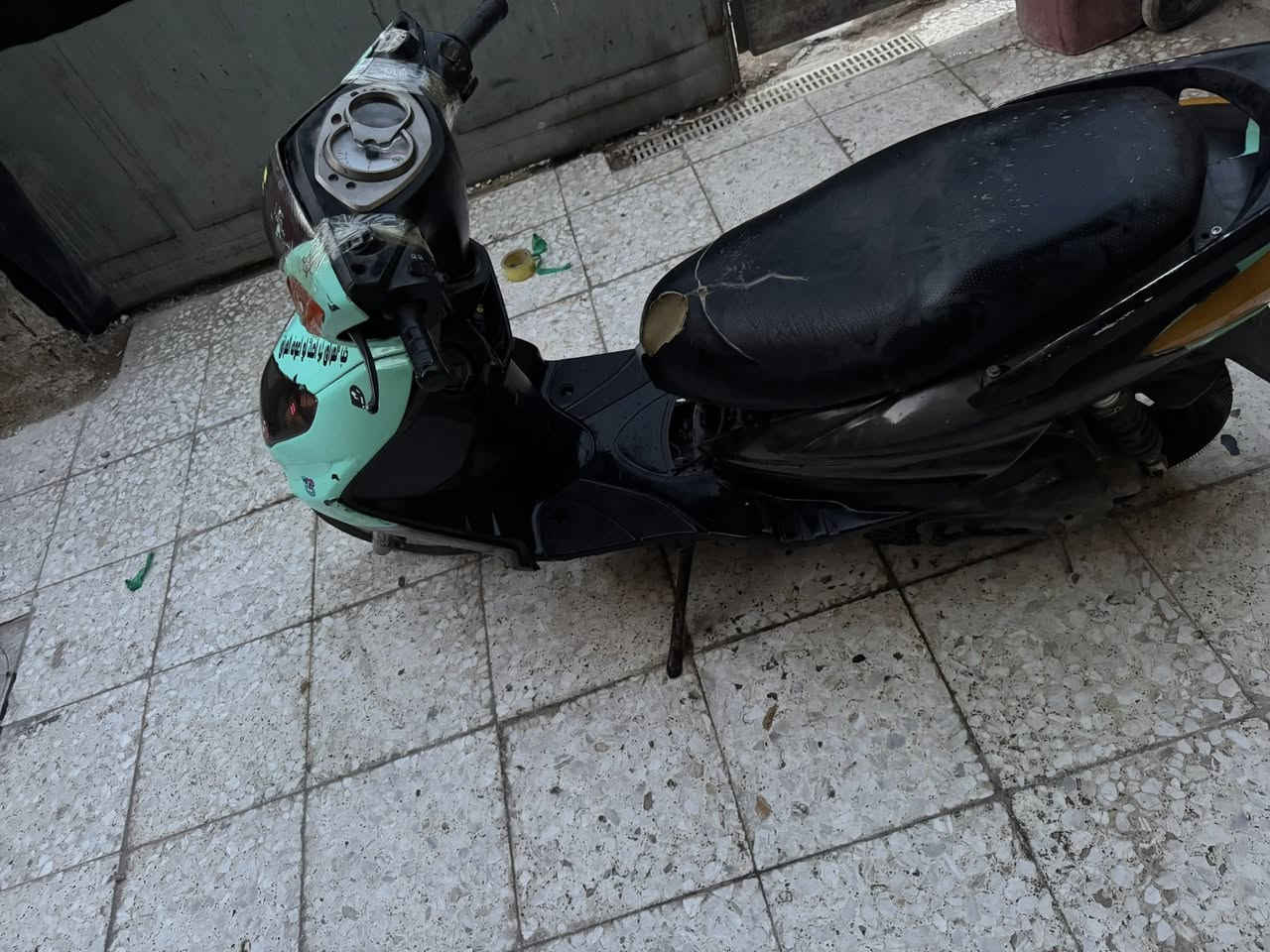 سلام عليكم سكنس فحل الدراجه متروكه صار فوك السنه الدراجه كله خير من الله واكفلها الك من كلشي بس بيها شغله وحده من اشغلها امشي بيها ورا ربع ساعه توكف الناريه ماعرف شنو السبب سعره ٣٥٠ وبيها مجال


**إذا كنت صاحب هذا الإعلان وتريد حذفه لأي سبب، رجاءا أرسل رسالة إلى الدعم الفني**