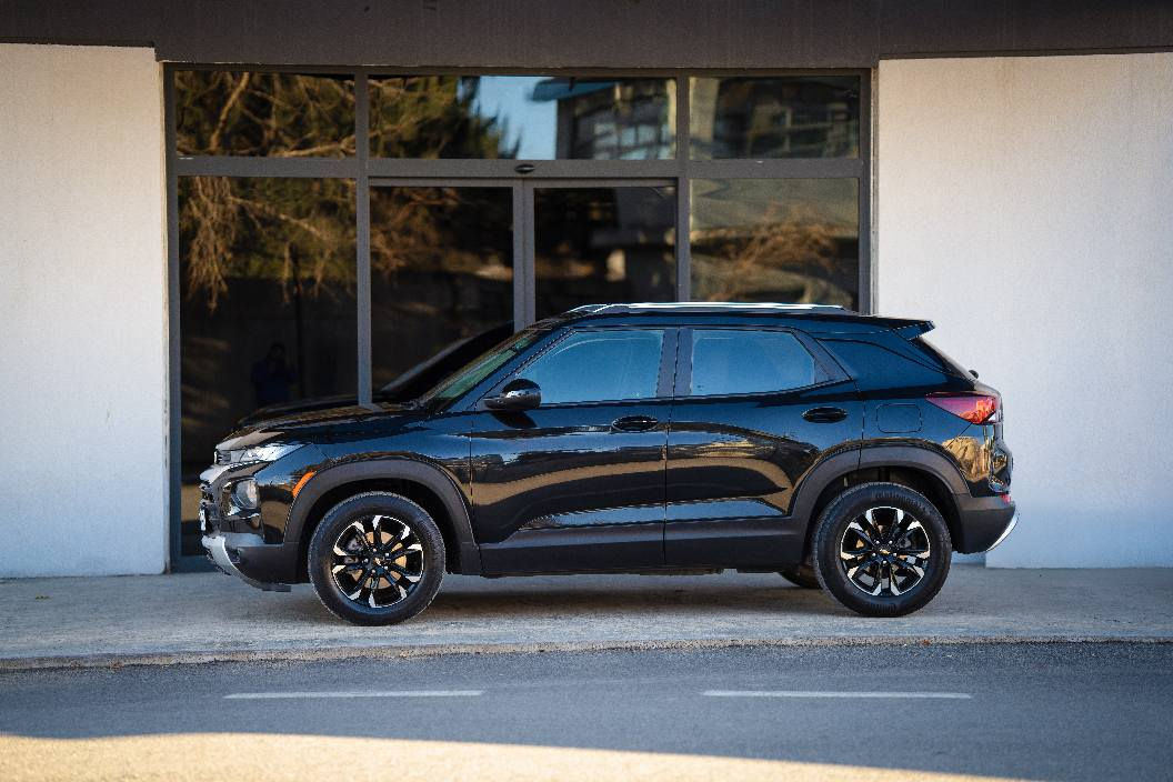 شوفرليت ترابلایزەر ٢٠٢٢ دەبڵ اکسل مواصفات LT پێش و دوای کەپسەو چەمەلەغ و نیو دەرگای بۆیاخە بێناوگرتن ئێرباگیش تەنها یەک شانی تەقیوەو دانراوەتەوە، سەیارەکە نمونەیە لەجوانیا ٣٠ هەزار ڕۆشتووەو کامل ڕاداری ٣٦٠ پلەیەو کوشن هیتەرەو زۆر مواصفاتی تر نرخی ١٣٥ گەڵاو معاملەیە بۆزانیاری پەیوەندی بکە ***********
شوێن/ سلێمانی السليمانية, العراق
