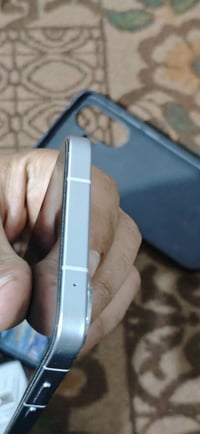 بوكو F7 • ٥١٢ • بطارية ١٠٠