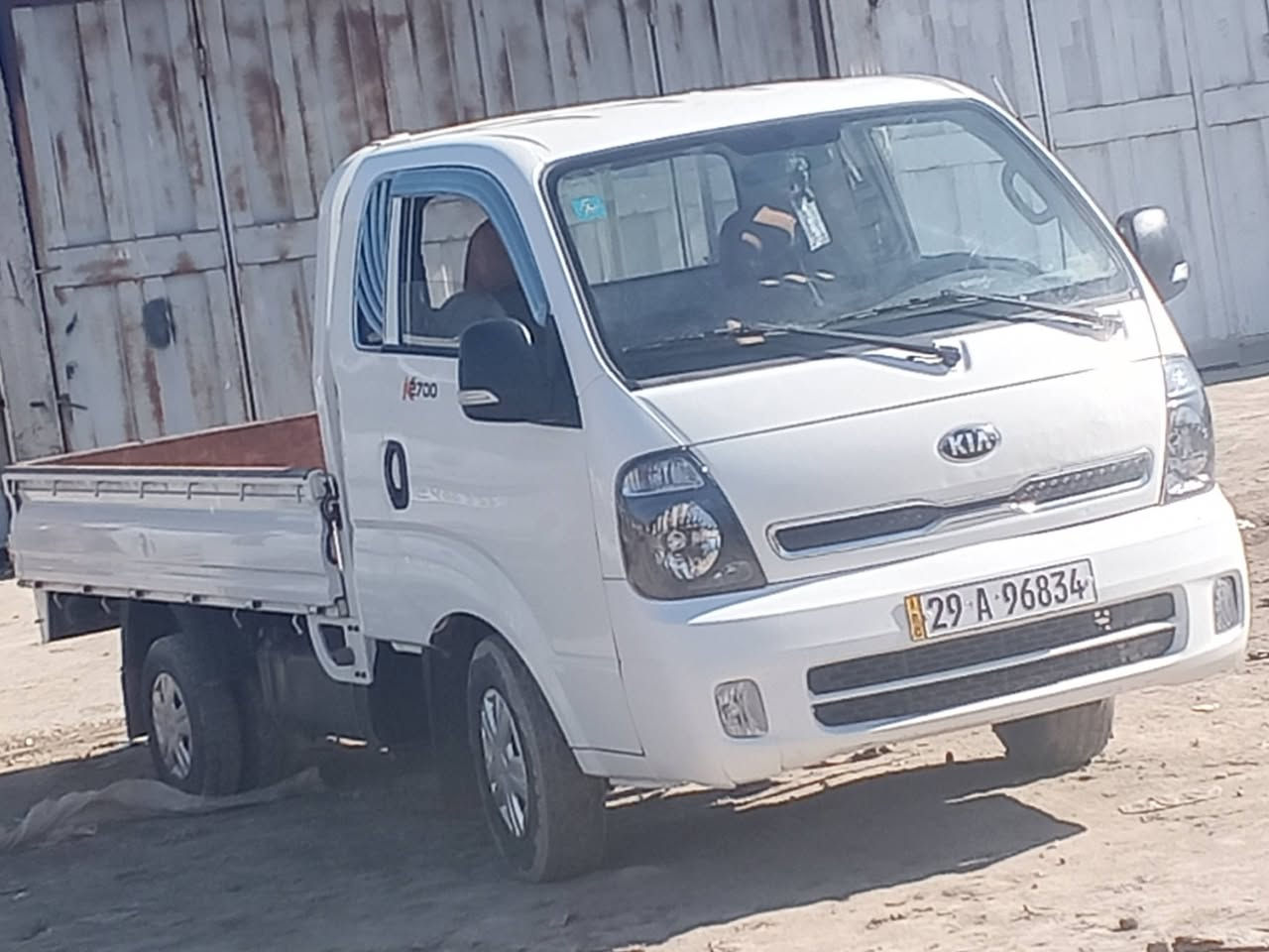 للبيع كيا حمل موديل 2019 رقم واسط مكفول كفاله عامه
السنويه مجدده لل 2030
كير محرك اكسن كفاله 
تدفئه تبريد كله شغاله 
بسمي تحويل مباشر مشروع وطني 
السياره نظيفه جداً بسمي 
السعر اتصل 
*********** واتساب 
***********
غير متواجده ع فيس
