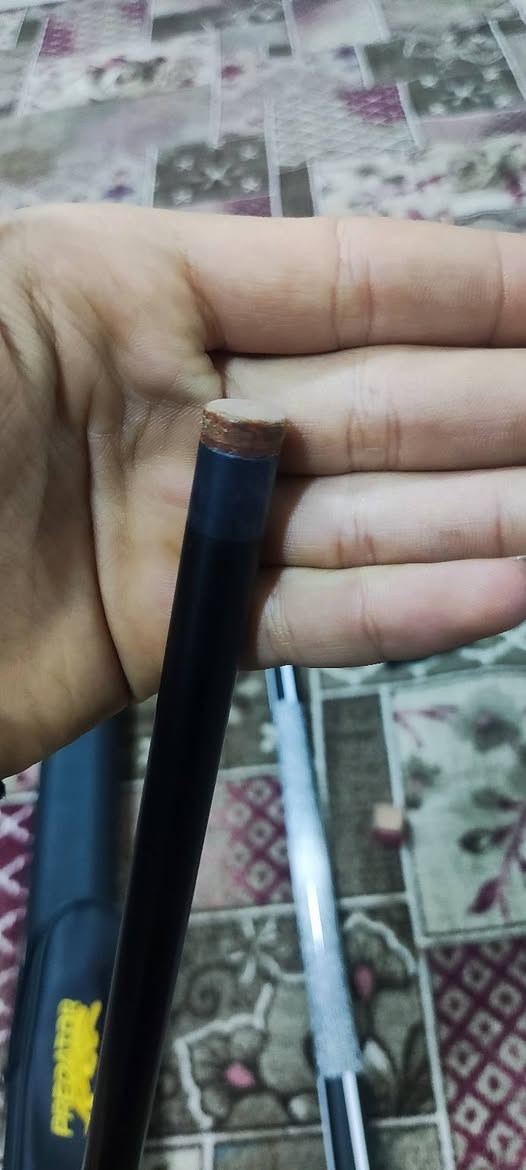 السلام عليكم كيوب كاربون للبيع جديد الله شاهد ما مستعمل قليل جدا وبسعر مناسب
ملحقات الكيوب 
1/جوك امريكي اصلي الجوزي 
2/ جف بليارد برايدر
3/ جنطه كذالك برايدر 
الكيوب تأخذه وراسك بارد لأن ما مستخدم هواي ابد 
الاستفسار الرقم *********** خاص واتساب متواجد
