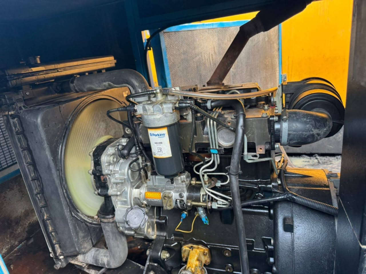 موالده بيركنز انكليزي ٣٠ كيفي محرك حديث  كاتم شغاله على حمل لا صرف ولا تبخير توليد لوري سومر حديث السعر ٣٨ ورقه  العنوان بغداد كراده للاتصال
***********
