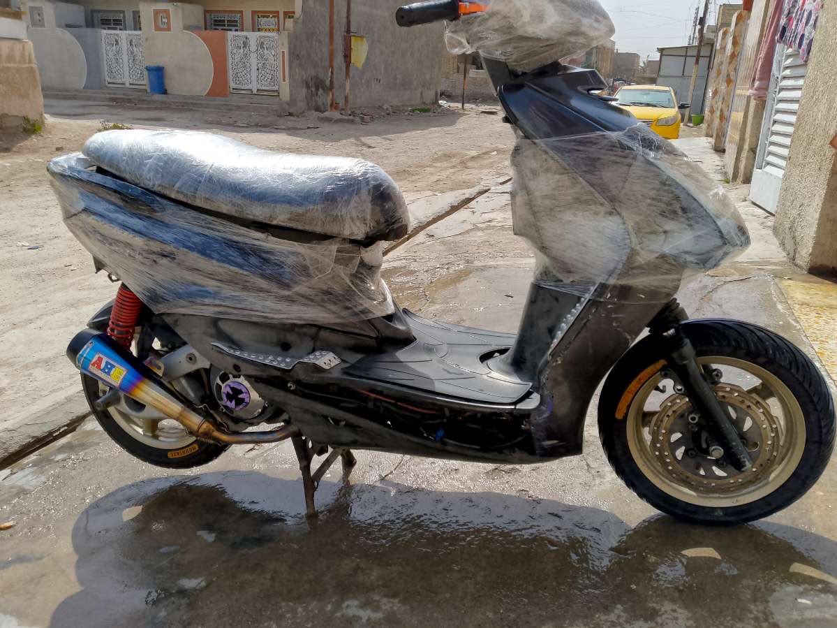 سلام عليكم دراجة سكنس نثيه بوشه 58 شلعه ومعدل اشك الكاع فول الدراجه نضيفه مكينه ناعمه مابيهه صوت لا تنقيص لادخن كفاله كله سلف هندر كله شغال سعره 400 وبيهه مجال مكاني بغداد الراشديه رقمي ***********
