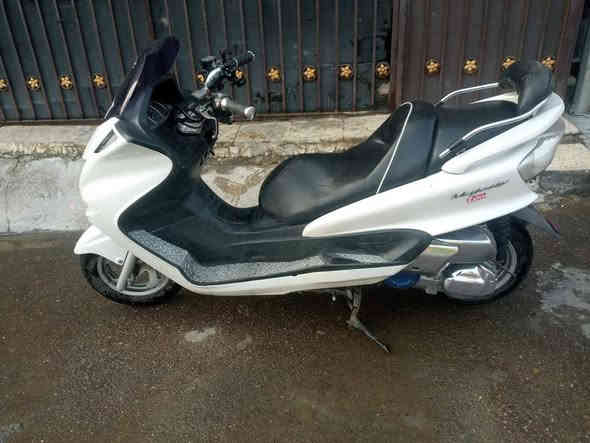 مراوس او بيع السعر 800. مكاني الاعضمية ***********
