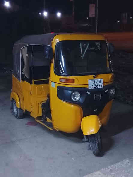 سلام عليكم تكتك للبيع مصبوغه عام جماليه. محرك مفتوح بوشه وبستم شركه. سعر 7 وبيه مجال رقم وسنويه كربلاء هزه جديده. لوحات نكليزي المكان بابل مسيب. ***********
