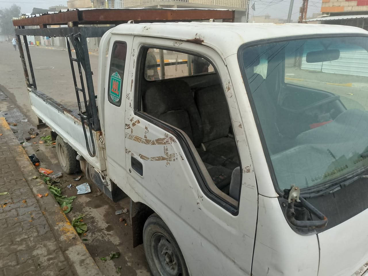 سلام عليكم ورحمه عندي كية حمل فنتيرة كاملة مكينة جديدة وكير واكسل خير من الله كوم حديد اتكفل عشائر وقانون تواصل ***********
