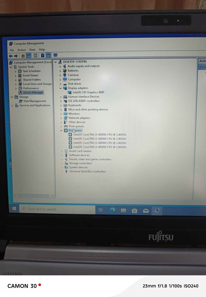 لاب توب ماركة فوجستو حجم ١٣.٣
معالج كوراي ٣ جيل رابع
رام٢ كيكا قابل للتطوير
هارد١٥٠ كيكا قابل للتطوير
واي فاي(سيم كارت) بلوتوث كامرة سماعات كيبورد كلشي شغال وع الفحص 
بطارية هابطة فقط مع شاحن اصلي
للبيع ب ٦٥ الف قفل
متواجد واتساب// 
***********
بغداد//راشدية// منطقة القدس... 
يوجد توصيل للمناطق التالية فقط ٥ الف:
((حسينية -شعب-تقاطع النداء-باب المعظم-علاوي-ساحة عدن-ساحة الموال)) الفارس, صلاح الدين
