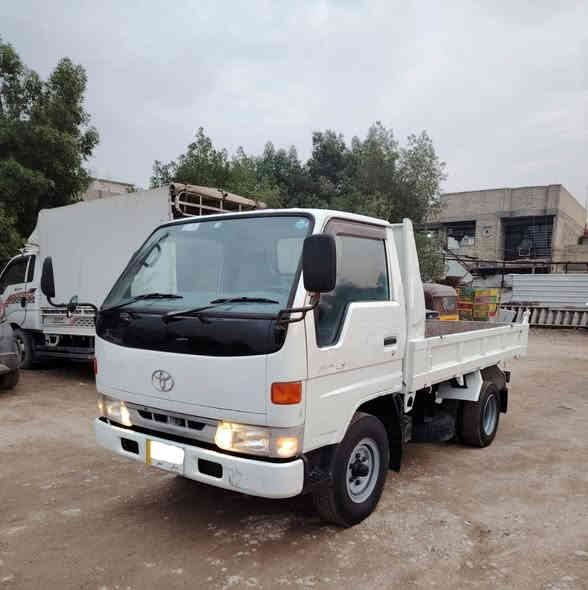 سلام عليكم للبيع تيوته راس لثور قلاب مويل95   مكفوله من ضربه وصبغ مكينه وشاصي مكفول تخم تاير رقم ديالى تحويل مباشر مكان بغداد الهاتف ***********
