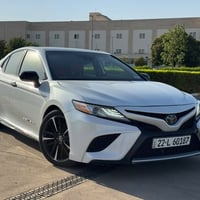 Toyota camry 2020 XSE محرك ٤ سلندر V4   مواصفات XSE فول ١/١  ماشية ٦٠،...