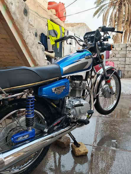 للبيع 
نامه تعمير اوراق اصولي .شاصي 16
مكينه 23
البقيه غراضه كله 25
سعره800وبيه مجال
مكاني قضاء عفك 
التواصل ‏‪ ***********‬‏بي واتساب
