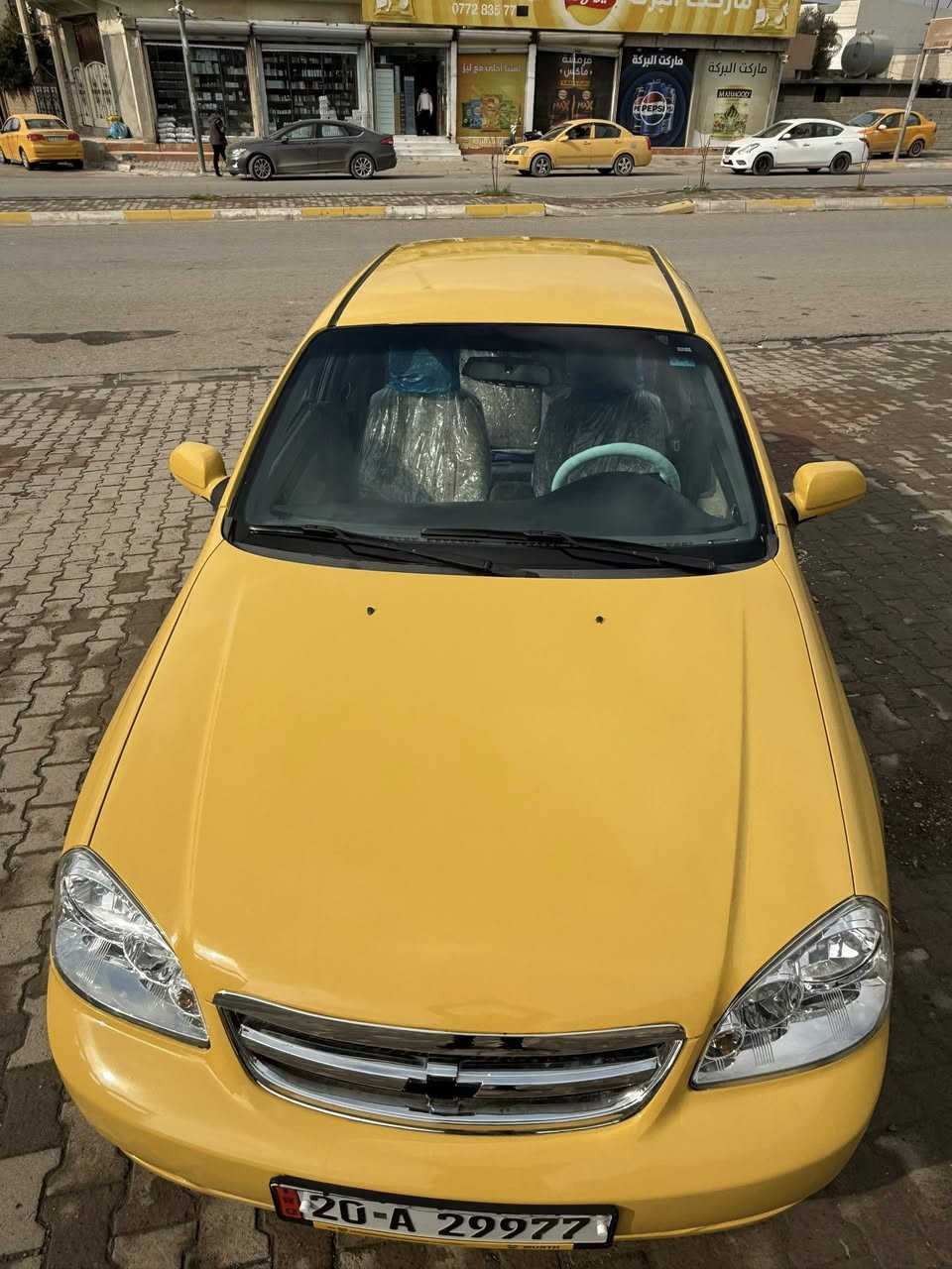 رجاء المايعجبه السعر خلي يعبر المنشور كلشي اكو بلسوك
اوبترا 2010 تكسي 
سياره جديده جديده ومصروف عليه حيل هواي ومعتني بيها هواي 
محرك جديد شاد كير كل عيب مابيه تبريد تدفئه شغال كامل 
صدر امامي خلفي جديد 
طخم تاير جديد ويل كروم بلادي مالها 
شاشاه ايبات فول موصفات 
سياره كلشي جديد بيها وجاهزا من كلشي سنويه جديده ودفتر بانزين بيها وتحويلك من كركوك سنويتها جديده 
وسياره احله من الصور بلواقع 
بيها ضرر فقط بلحوض شويه معدل تعديل بدون حرك بدون كص بدون تبديل وجاملغ الخلفي من جهت السايق بيه تعديل حيل خفيف مواصل الدمار ولا تكمه من جوه شويه مصفينه 

السعر 68 
ممتواجد علفيس 
***********
