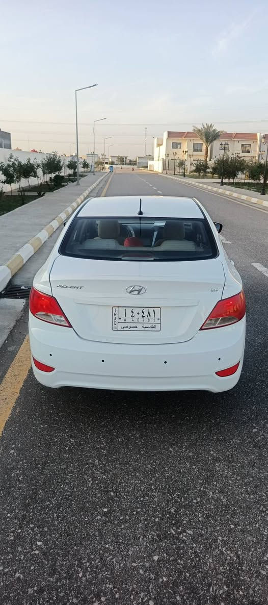 السلام عليكم
اكسنت 2016 خليجيه مكينة 1800 دوش المرغوب 

السعر 87 وبيها مجال ان شاء الله اخواني

ملاحظة الي يدور مكفول سعرهن 115 

الصبغ باب+جاملغ خلفي +باردات وتكحيل كما في السونار 

محرك+كير مكفولات وماشية 134 km فقط
شاصي +لغد +حوض مكفووول

تبريد ثلج والتدفئة تشتغل 

السيارة جاهزة ما ينصرف عليها اي مبلغ وين ما يعجبك اطلع

اقتصادية في البانزين وبدون اي اعطال 

المكان ديوانية 

‏‪***********‬‏
