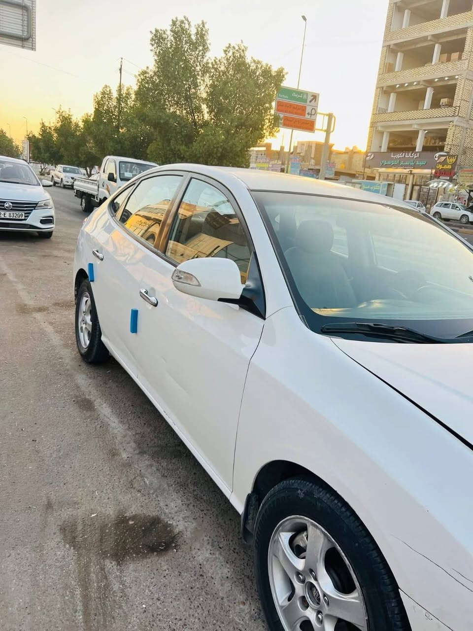 اريد بيع عندي ضرف بيع مستعجل
سعر 79$. وبيها مجال تواصل على ارقام
***********

***********
عنوان بغداد
سلام عليكم النترا شكل قديم سياره حلوه موديل 2011 دكشن عالي رقم شمالي نكليزي تحويل مباشر  بسمي سياره بيها فقط رش باب وجاملغ
