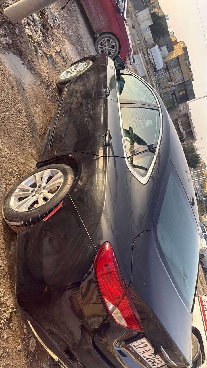 C200 
مديل 2015
مكينه 2400
أريدها مراوس ناصرية, ذي قار


**إذا كنت صاحب هذا الإعلان وتريد حذفه لأي سبب، رجاءا أرسل رسالة إلى الدعم الفني**