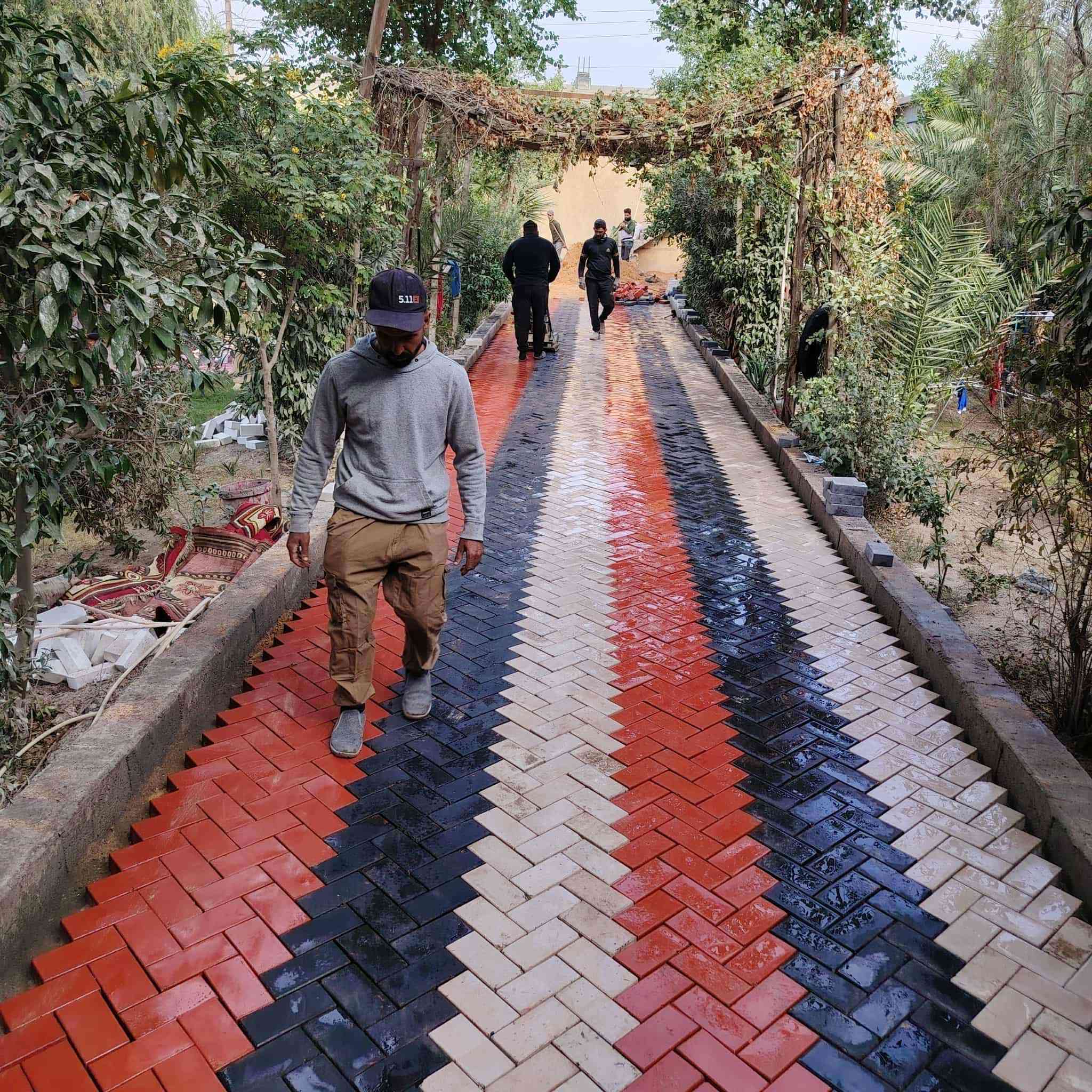 سلام عليكم
عمل انواع المقرنص، والمرمر، والبورسلين، والساقيه
والكربستون ،والبازلت
والرصيف كل شي
يخص عمل الشوارع
والحدائق والدوائر
والمدارس )
​الخدمات الرئيسية المقدمة:
​عمل جميع أنواع المقرنص (الزخارف المعمارية).
​عمل الساقية (نوافير أو ميزات مائية).
​عمل الكربستون (أحجار الرصيف/الحافة).
​أعمال المرمر (الرخام).
​أعمال البورسلين.
​أعمال البازلت.
​عمل الكابات (عناصر التشطيب المعماري).
​ضمان الجودة والالتزام:
​شغل درجة أولى.
​شرط التسليم لمهندس.
​الأمانة في العمل.
​مناطق العمل:
​بغداد وجميع المحافظات.
​للتواصل والاستفسار
​أرقام الهاتف (جميع الأرقام فعالة):
​***********
​***********
​
​نتمنى لكم كل التوفيق والنجاح في أعمالكم!
