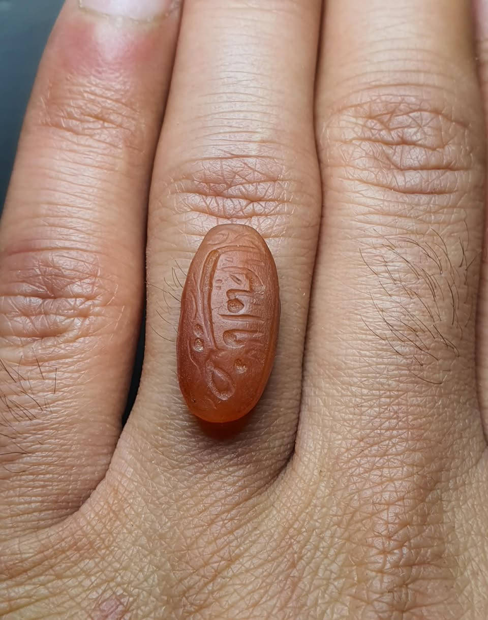 ماشاءالله…عقيق يماني أصلي قديم نقش قديم للبيع بسعر 75 الف نهائي
***********
