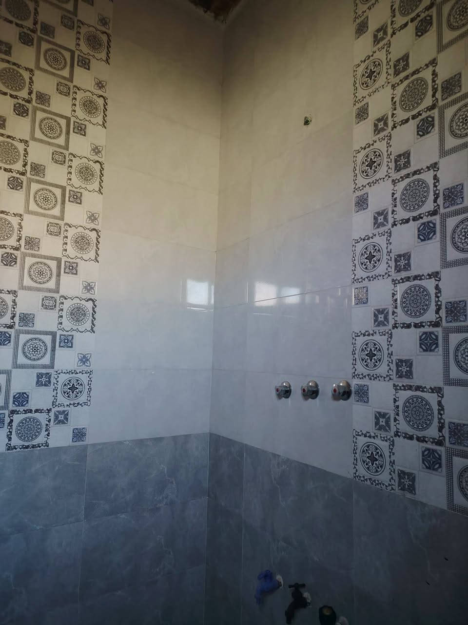 يوجد بيت حديث للبيع
طابوا زراعي
المساحة ٢٠٠
السعر ٩٠
حلة ابي غرق حي ابو اسد
***********
