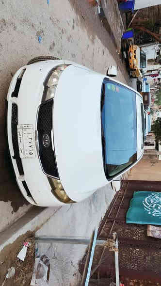 سيارة كيا فورتي موديل 011 2 وارد خليجي فول مواصفات فتحة كشتات تدفئة مرئي شفط محرك 1600 بيها طخة بلجاملغ الخلفي سيارة جاهزة وحلوة رقم بابل مشروع وطني السعر 85  وبيها مجال الشراي يتصل مامتواجد على الفيس مكان السيارة بغداد البلديات تلفوني *********** بغداد
