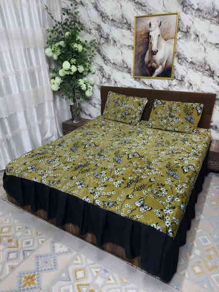 فرشات خياطة
نوع القماش // شتائي خاولي كركش من ٣ اتجاهات 
السعر // 15000 ألف
يوجد خدمة توصيل
للاستفسار // واتساب ***********
