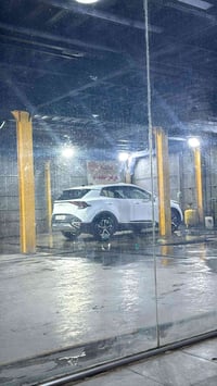 محطة غسل للبيع عنوانها بغداد الدورة الميكانيك مساحة ٤٠٠ متر تحتوي على ...