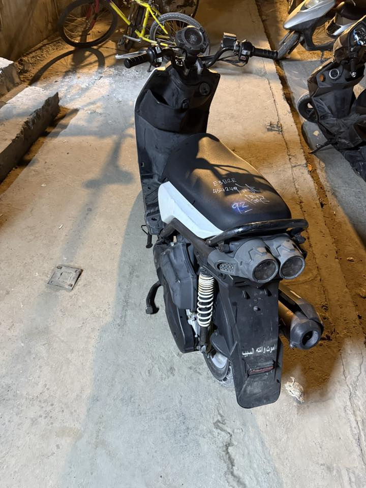 السلام عليكم دراجه سكنس جبلي رمبه صارله شهرين من نازله كفال عامه شلعه ومعدل بلاد دراجه عله وضع البلاد  أوراق كامله السعر مليون 150 وبيهه مجال  مكان بغداد الزعفرانيه أو مجمع مشن الرقم ***********
