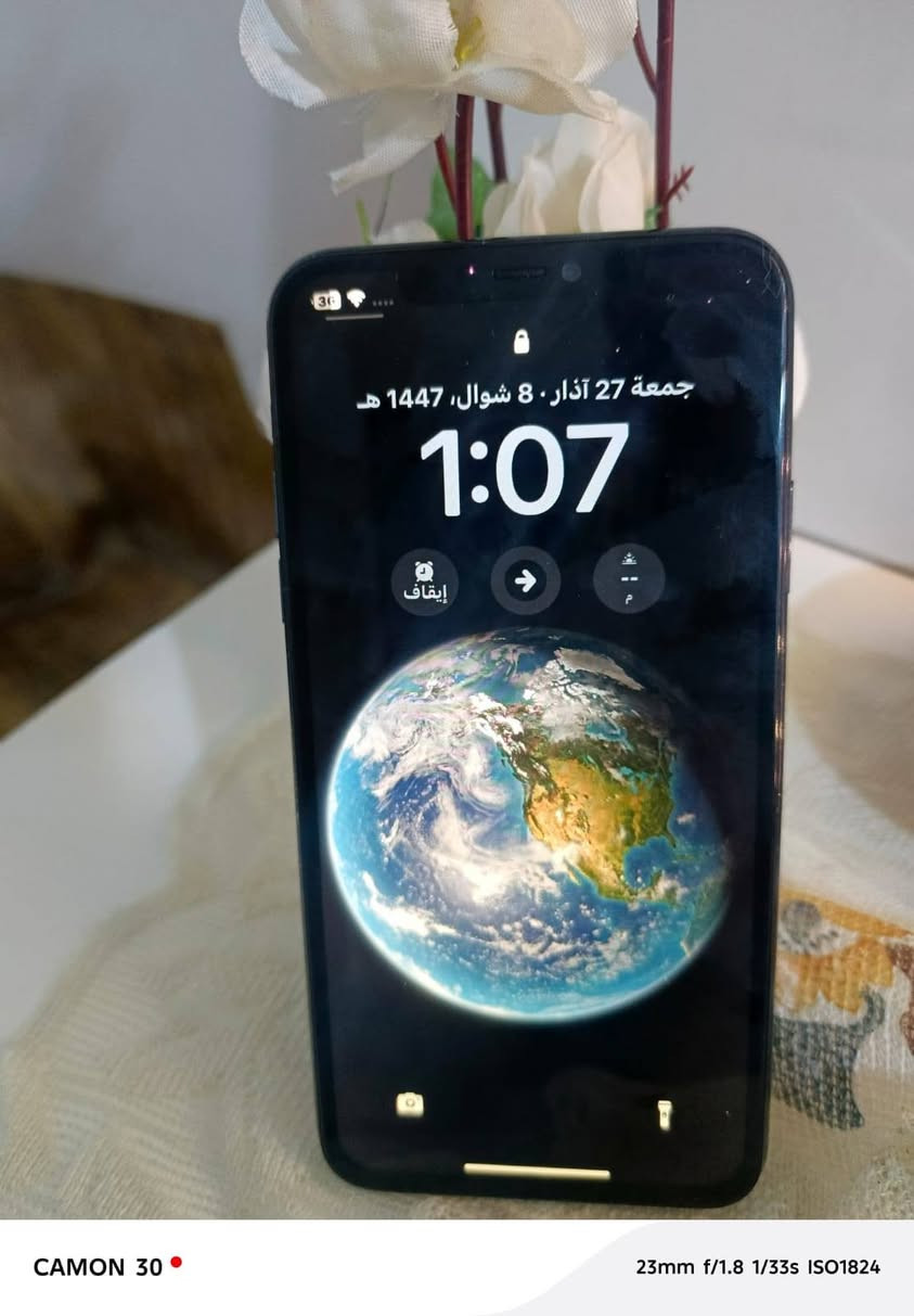 ايفون11 برو ماكس 
امبدل شاشه اصليه كل خلل مابي البطاريه معلايه 100
مكاني بغداد شعله الخطيب الزراعي سعر 300وبيه مجال 
***********
