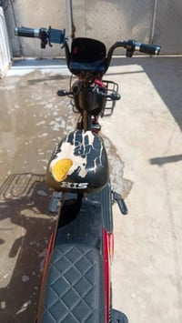 دراجه شحن حجم ٢٠ نقص بطاريات السعر ٢٠٠ وبيها مجال بسيط الرقم 077034565...