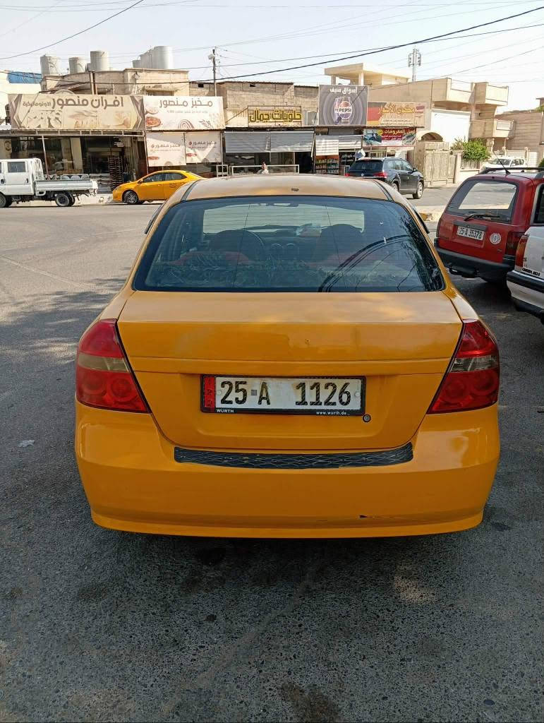 افیو مودیل 2008 
سنوية مشروع وطني رقم و سنويية جديد 
بي كوبون بنزین 
تبرید ثلج 🥶
بيها جاملغ كدام بدل و صندق بدل 
شرط كیر و مكينة 
مكينة 16  کبیر 
شرط تحويل و وكالة و كصة
سعرها 45 بیها مجال 
***********
*********** كركوك, العراق
