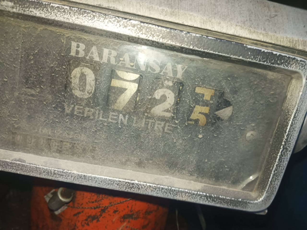 بيت الايجار نظيف 100متر قاط ونص بيها  3غرف مكان حريه شارع لفات سعر ايجار 200الف


**إذا كنت صاحب هذا الإعلان وتريد حذفه لأي سبب، رجاءا أرسل رسالة إلى الدعم الفني**