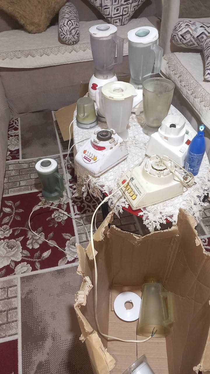 عايزة خلاط تعالي 
الكردى بجوار البدوي القديم شارع عبد الهادي ام سلمي


**إذا كنت صاحب هذا الإعلان وتريد حذفه لأي سبب، رجاءا أرسل رسالة إلى الدعم الفني**