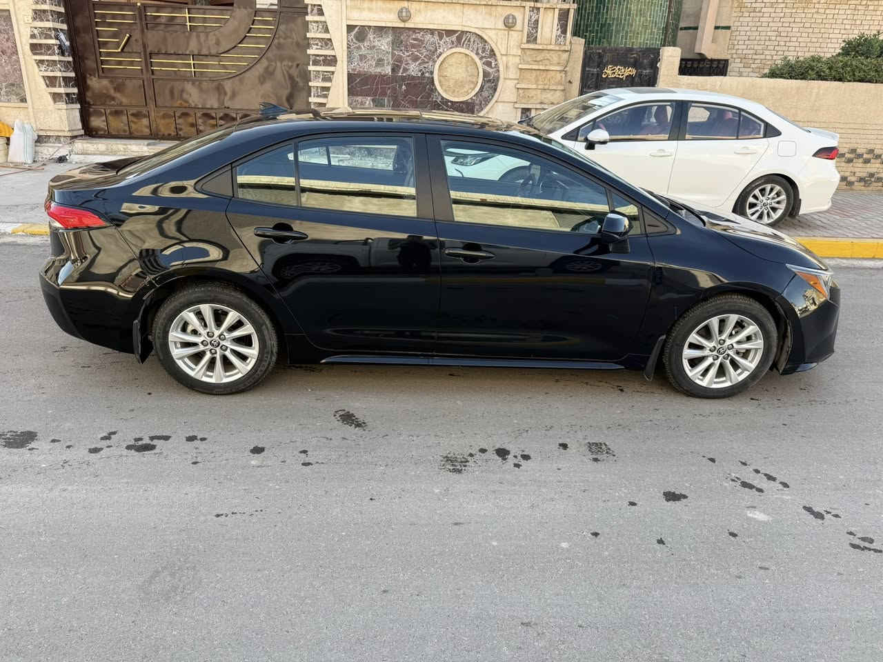 كورلا للبيع موديل 2024
لون اسود
ماشيه 21الف كيلو
حادثه خشم بنيد فقط 
بدون ايرباك
سياره فول فتحه 
تدفئه كشنات 
هيتر استيرن
سياقه ذاتيه وتحديد مسار
السعر 168 ورقه
للاستفسار اتصال ***********
