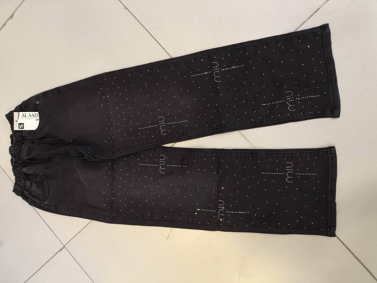 تم وصول بنطرون بناتي درجة اولى 
قياس من 6 سنه-- 18سنه
العنوان الانبار حديثه مقابيل شاشه العرض 
ازياء عماد 
توجد خدمة توصيل 
الاستفسار على رقم 
***********
