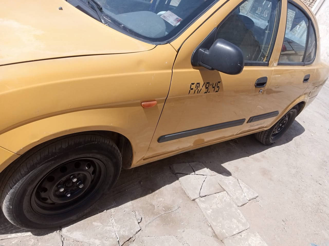 سيارة طيية موديل 16سنوية جديد الرقم انكيلزي بغداد مكينة كير مكفولات مصفرة هيئة غرامات تبريد شغال شرط بدون حماوة جاهزة من كل شي صبغ مابيها بلادي المكان في الحلة السعر 34 شرك مداور للأتصال على الرق*********** وبي واتساب
