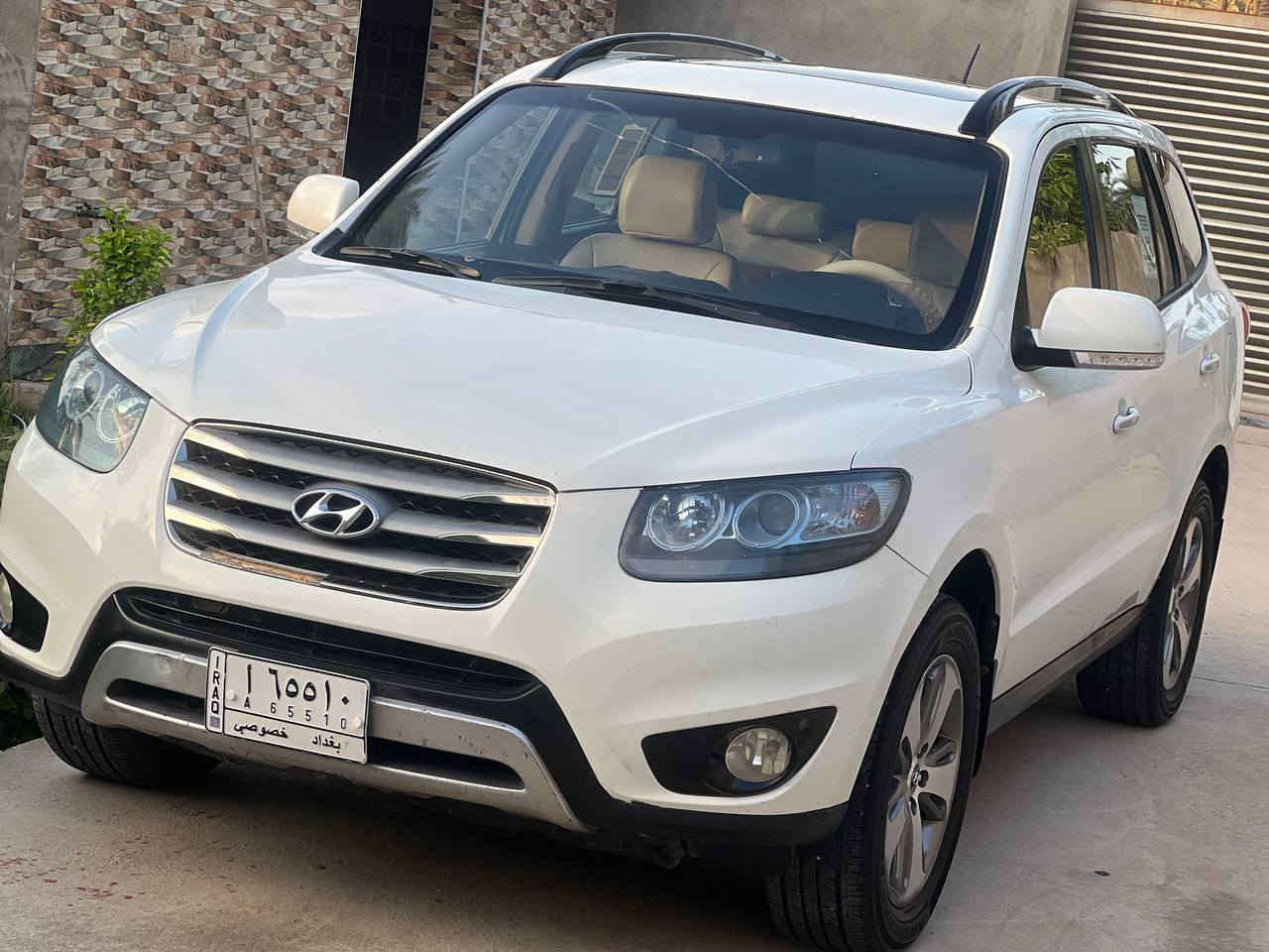 السلام عليكم عندي سنتافي للبيع موديل ٢٠١٢خليجي فول ١/١
مكفولة عدا الباب الايمن مقدار شبر صبغ  كير مكينة خير من الله صدر امامي خلفي كله جديد كهربائيات كله جاهزه بشرط مكينه وكير خير من الله  تخم تاير جديد قبل سبوع مشدود  تبريد شغال ثلج سياره جاهزه من كلشي بدون اي نقص سياره جديده بمعنه لكلمه كلش جديده جداً جداً مال جناي وعلى يدي واستخدام شخصي)))   
مواصفات سياره فتحه سقف ماري شفط كشنات جلد كشن كهرباء ثلاث قطع تبريد سبعه راكب ٦ سلندر فول تحكم ستيرن داخل صاج داخل بيجي  وسود تبريد بيانو بصمه شاره ترحيب بكلايلت 
فووووووووول١/١
رقم بغداد   
سياره بسمي تحويل مباشر وين ما يعجبك 
سياره جديده وجاهزه 
وبدون اي نقص اقره التفاصيل قبل لا تتصل 
مكاني الحله
السعر 158 
شراي يتصل ويدلل 
رقم الهاتف
***********
