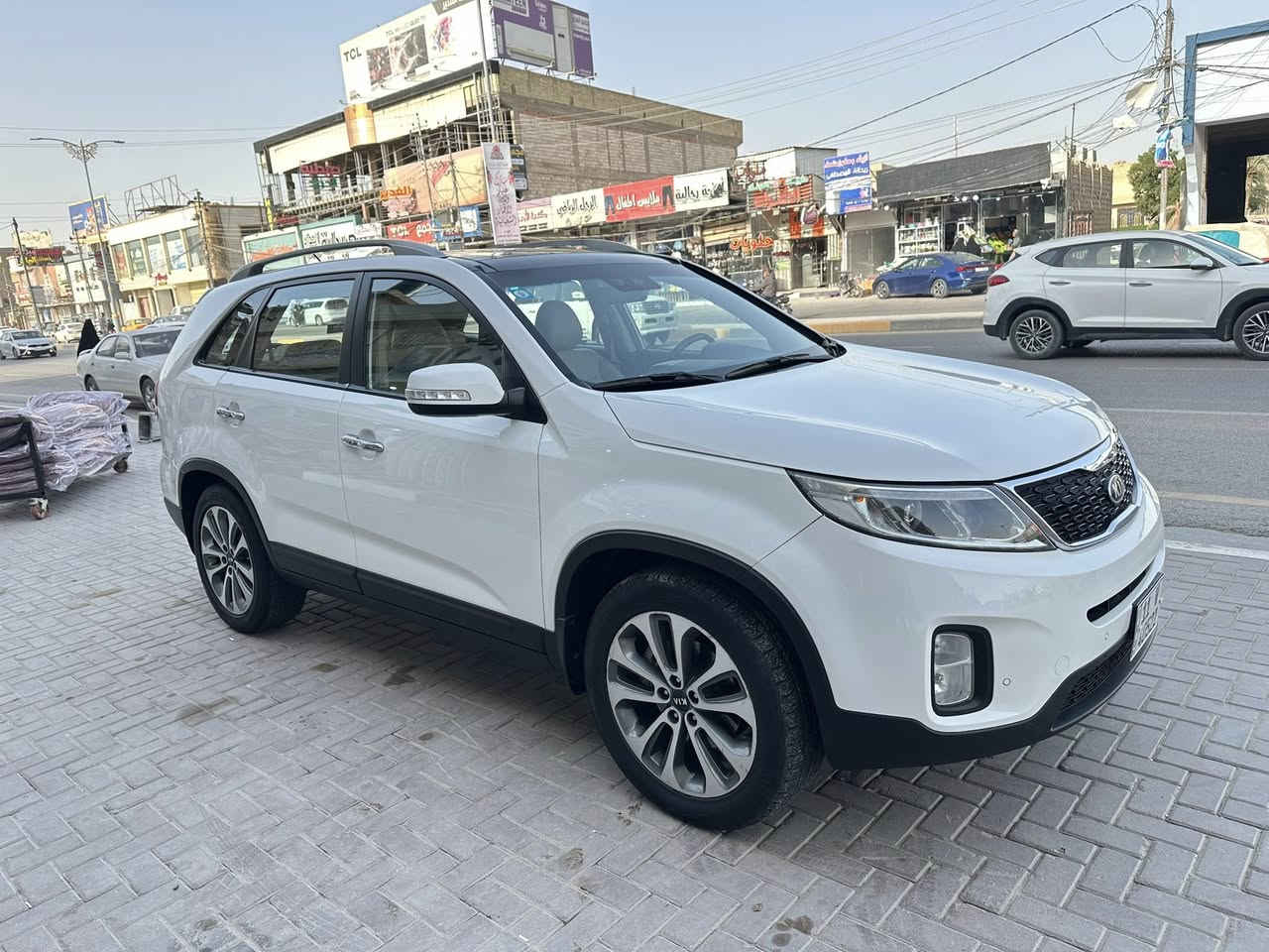 السلام عليكم 
سورنتو موديل 2015 خليجي فول 

مكفوله من كلشي سياره جديده 

مكاني كربلاء

السعر 195 وبيه مجال بسيط

***********
