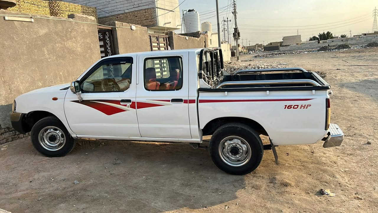 نيسان للبيع 2009 السعر 95 وبيها مجال قليل 
رقم نكليزي الجديد سنويه 2030 باسمي
مصبوغه عام جماليه 
العنوان الناصرية مركز المحافظه قرب جامعة ذي قار 
الشراي يتصل على الرقم ***********
