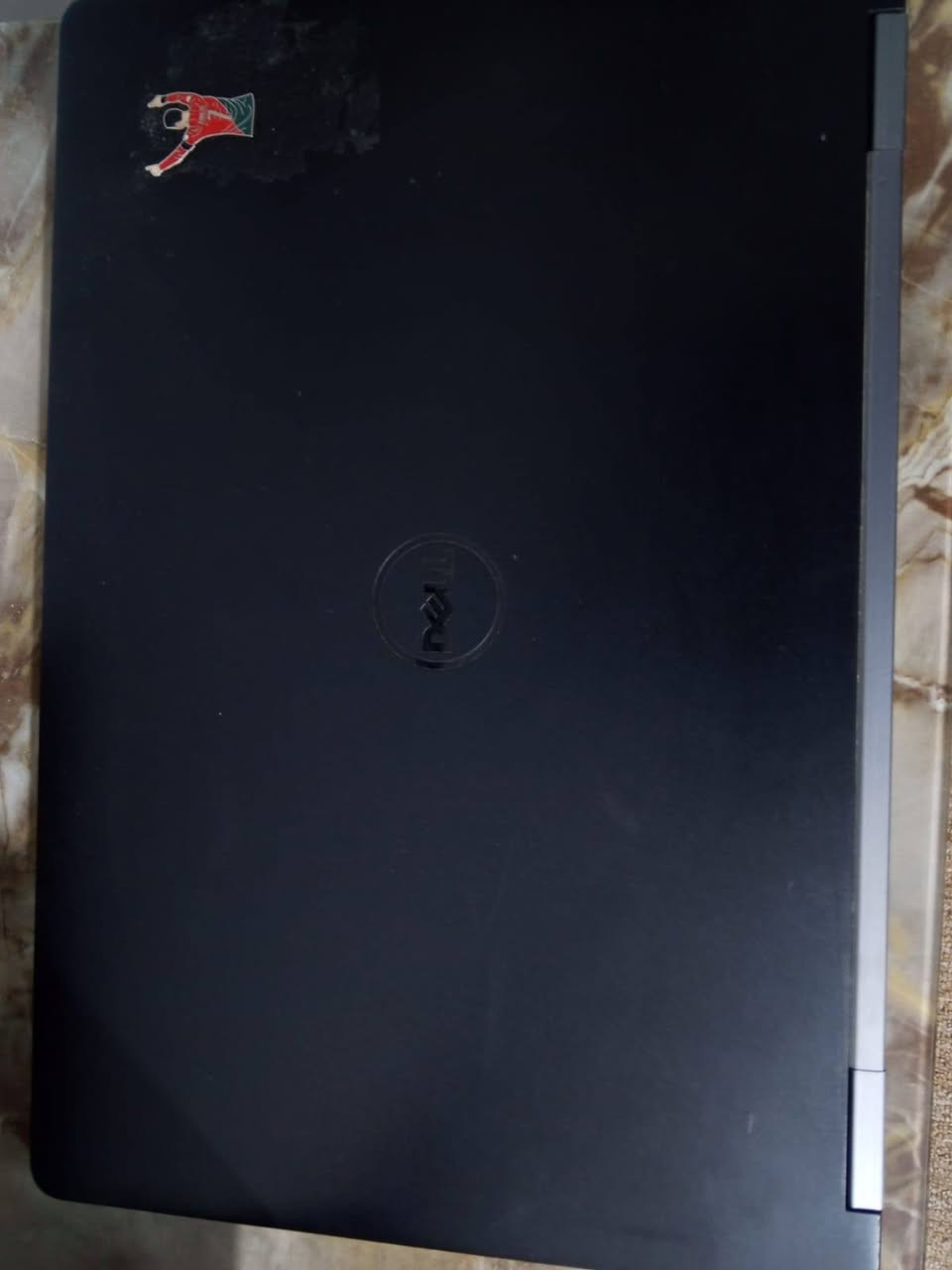 لابتوب dell e5570
معالج core i7 gen 6
رام 8gb 
كرت شاشه 2gb مدمج
الذاكره 256ssd 
حجم الشاشه 15 
ونظام ويندوز 10 برو اصلي
والله ما ادري بلسعار انطوني بي سعر


**إذا كنت صاحب هذا الإعلان وتريد حذفه لأي سبب، رجاءا أرسل رسالة إلى الدعم الفني**