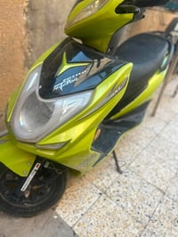 سكنس • دراجة نارية • سكنس نثية • موديل 23 • بصمة • كابريته • للبيع • ع...