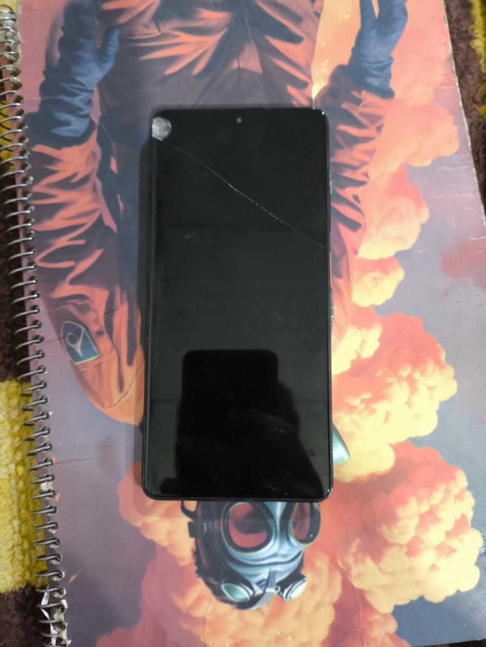 جهاز للبيع بوكو ذاكره 256 كارتونه موجوده فقط ضربه بل شاشه السعر 130 وبي مجال ***********  وتساب ونتصال
