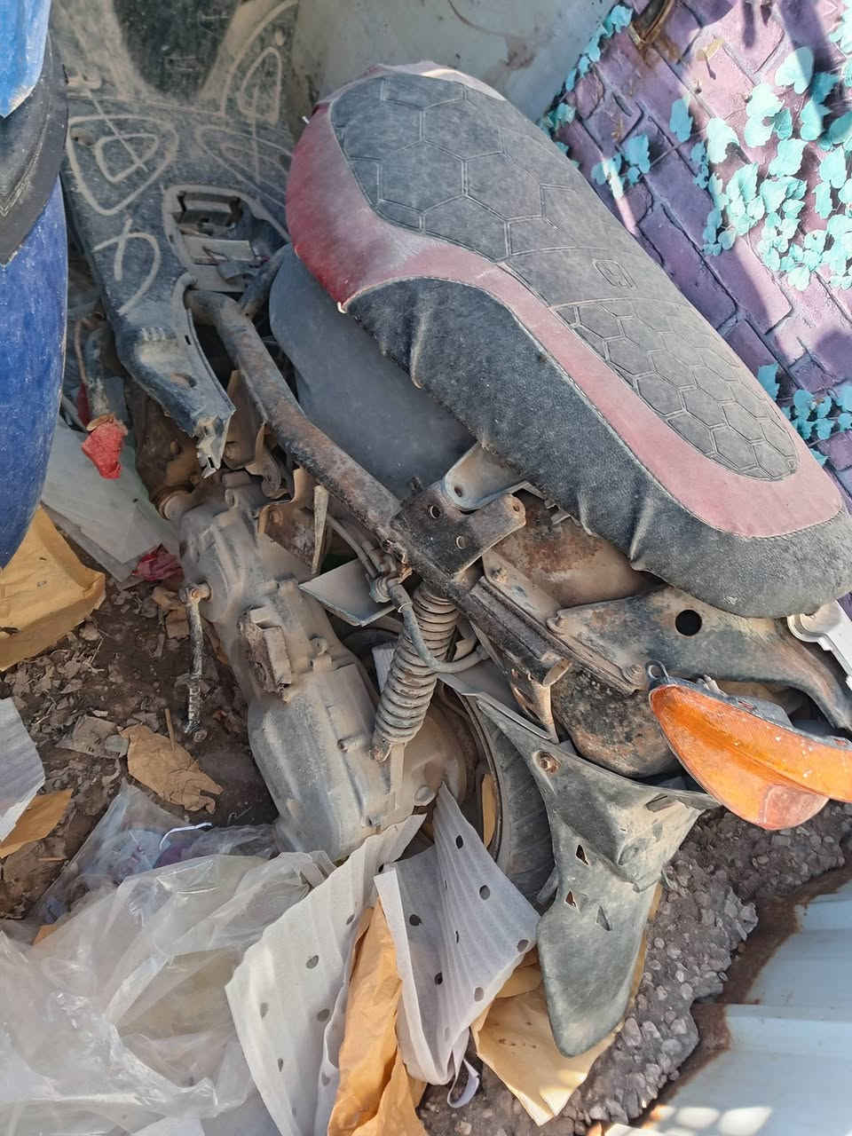 البيع السعر 80. ***********
