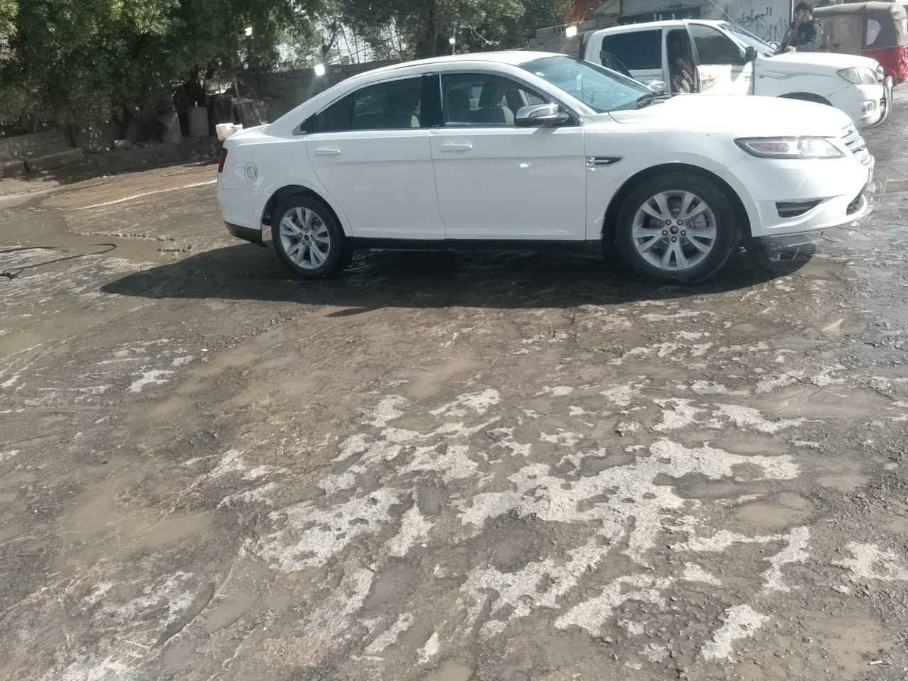 فورت تورس موديل ٢٠١١ سياره حلوه مكينه وكير كفاله تحويل ثاني يوم السعر ٦٥ وبيه مجال ترهم مراوس***********
