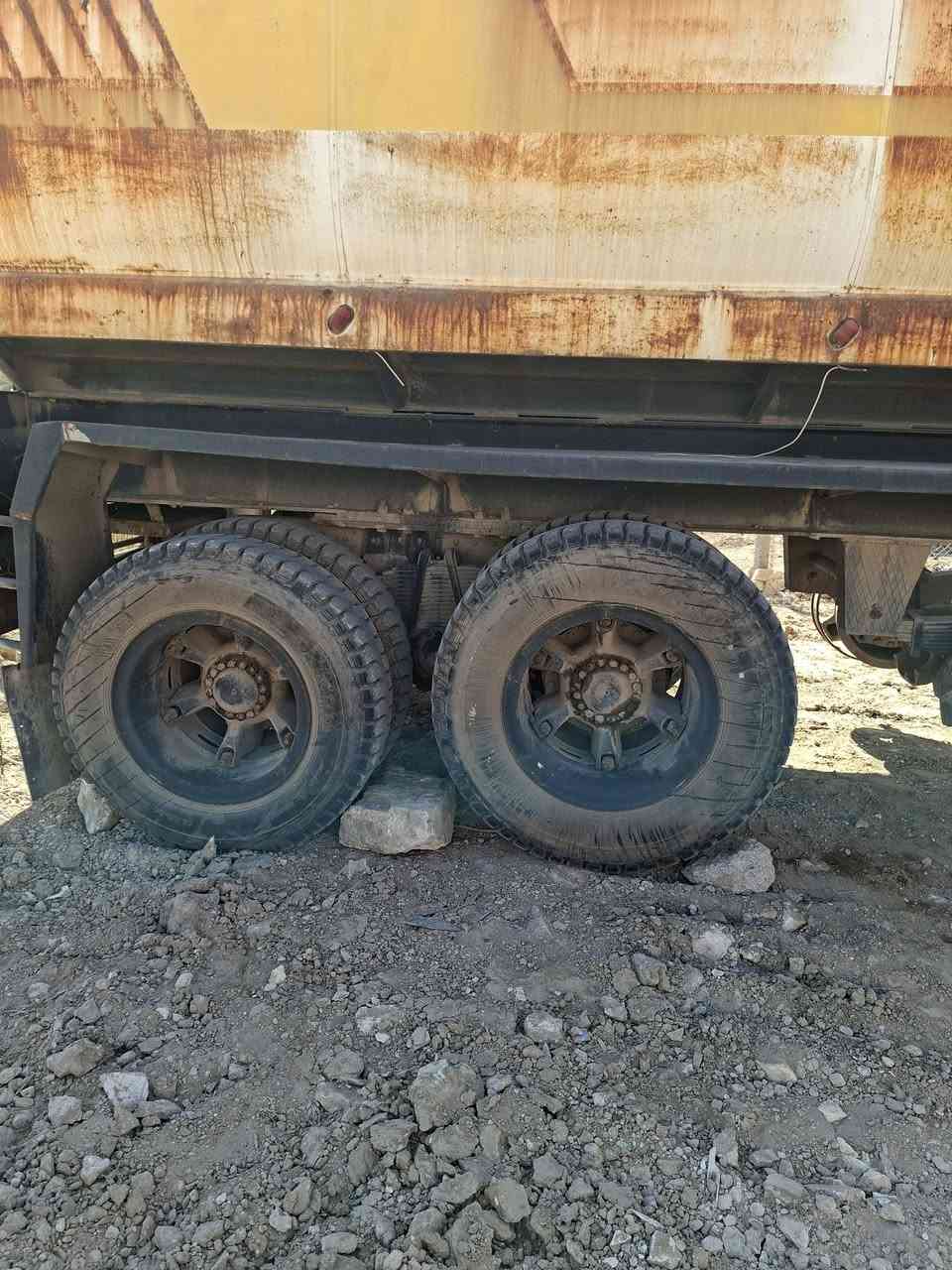 تانكي صهري للبيع مجموعه 24 تانكي تلفزيوني العنوان الانبار الرمادي 5 كيلو خط السريع رقم الهاتف***********
