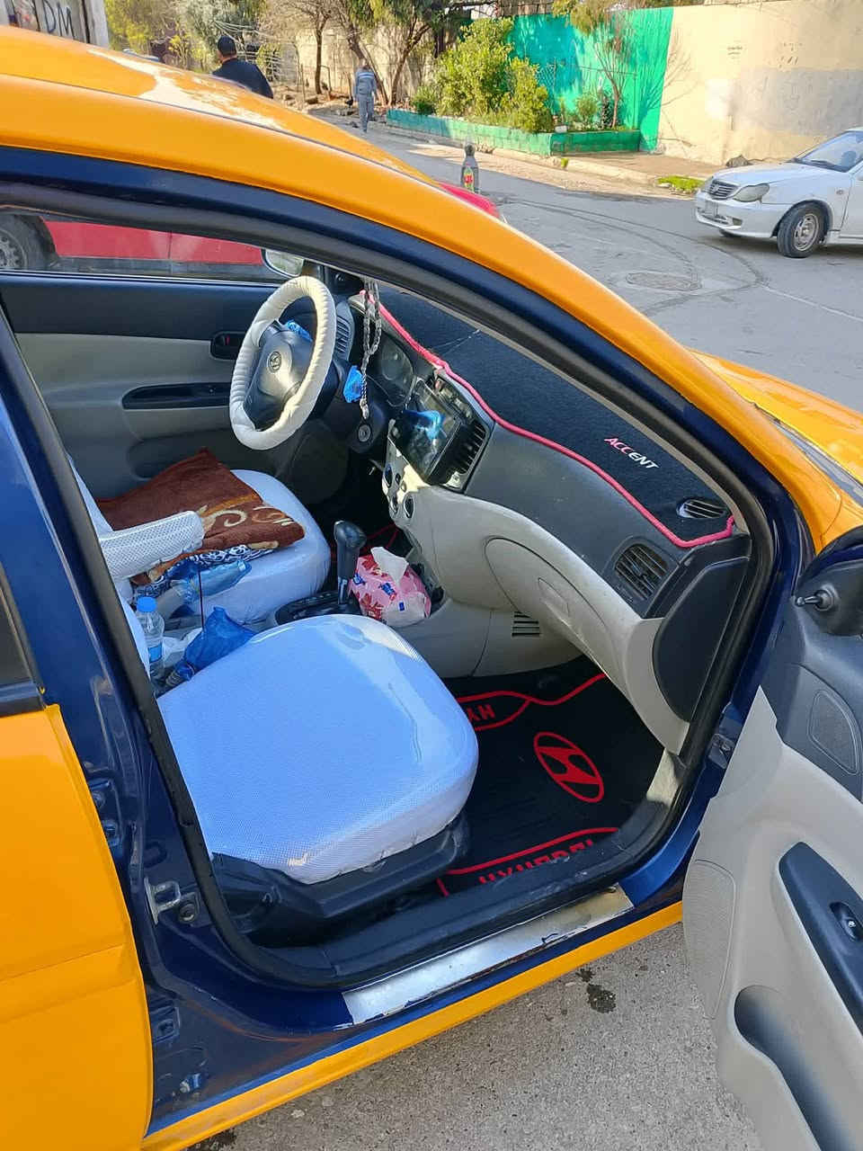 السلام عليكم
اكسن دبدوب امريكي موديل 2010اللبيع رقم نينوى مصطره  غرامات هيا صفر كاربون بانزين بيها السعر110& وبيها مجال الاستفسار ***********
