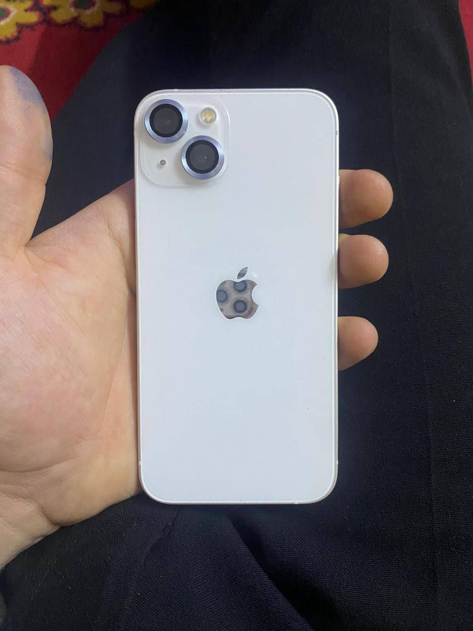 ايفون 13عادي ماستر شرق اوسط AAA بعده داخل الضمان مكفول كفاله عامه بطاريته ٩٩ نضافه الجهاز ميه بل ميه كارتونه ملحقات كامله شخط مابي ذاكره ١٢٨ السعر ٥٥٠ وقابل للتفاوض عنوان بغداد العبيدي ***********
