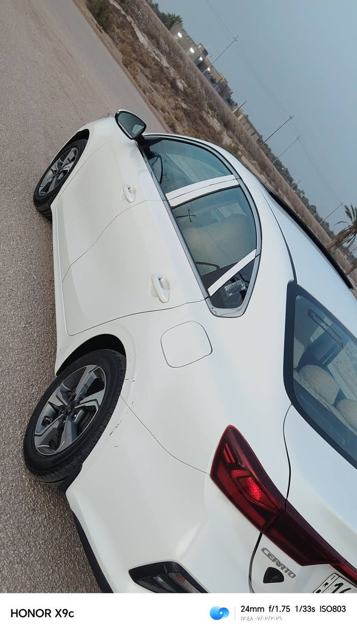 سلام عليكم سيراتو 19 رقم قادسيه نكليزي مداور ثاني يوم  فتحه مرايات شفط كامره  السونار مرفوق مكينه كير تبريد شرط السعر 150 وبيه مجال *********** مكان سماوه ال عبس
