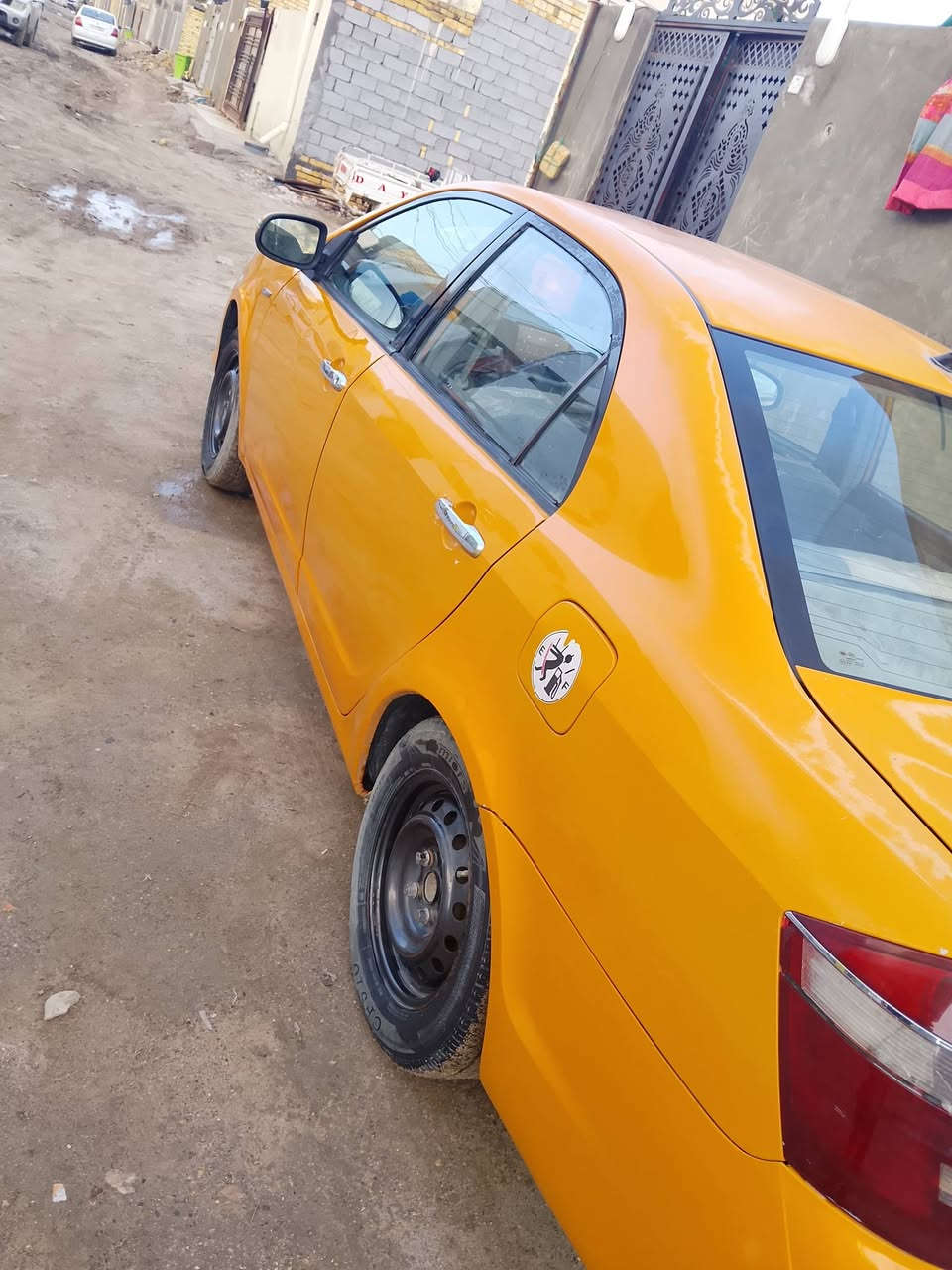 سلام عليكم جلي موبل موديل 2012 محوره  كورله امصفره  رقم ذيقار   تحويل ثاني *********** مكاني ناصريه مركز
