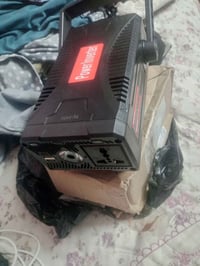 باور انفيرتر يعمل على بطاريات ويخرج AC. ٣امبير   ١٥٠ واط  بيه مخارج يو...