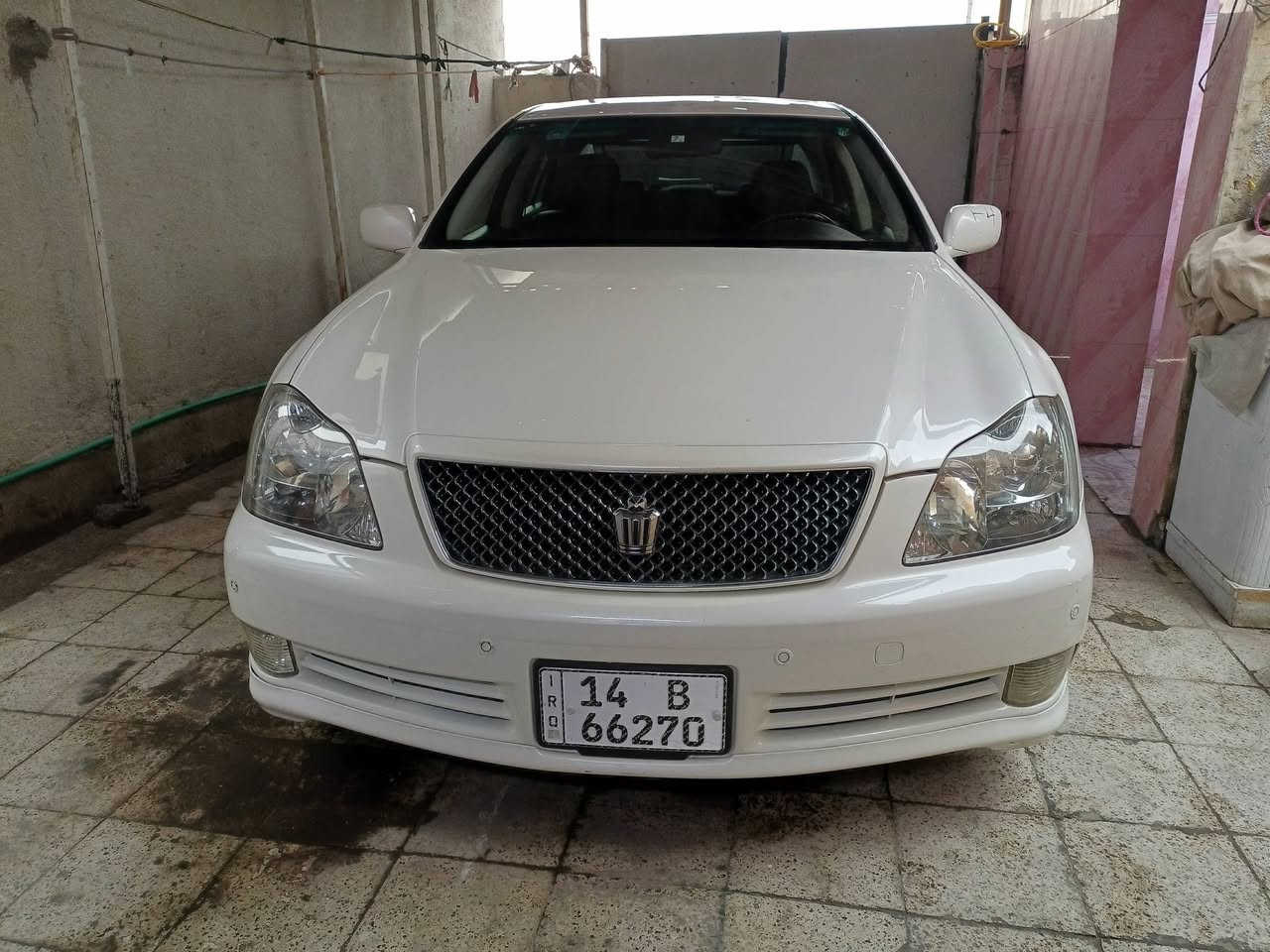 السلام عليكم شاهينه ٢٠٠٤ تسجيل جديد مزاد تحويل ثاني يوم فول مواصفات ٤ دكم جلد ثلاجه تبريد خلفي برده كامره 
حساسات امامي خلفي لايت دوار ٤ كراسي كهربائيه تدفئة كشنات خلفي امامي ستيرن كهربائي شاصي ٨٢ كفاله عامه حته صبق يابان مكان السياره البصره ‏‪***********
