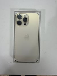 للبيع ايفون 14 برو ماكس لون ذهبي شرق اوسط مكفول من اي خلل او فتح ذاكرة...