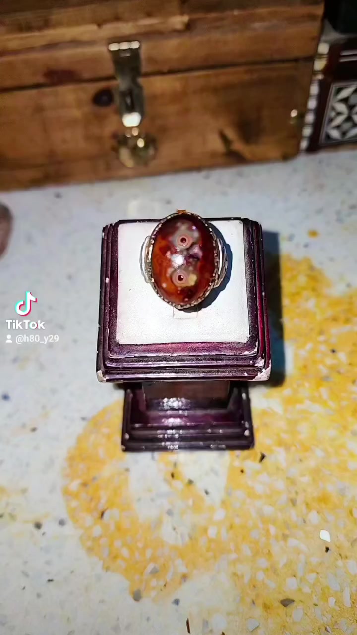 خاتم سليماني هندي شرط حجر طبيعي
السعر 100 الف


**إذا كنت صاحب هذا الإعلان وتريد حذفه لأي سبب، رجاءا أرسل رسالة إلى الدعم الفني**